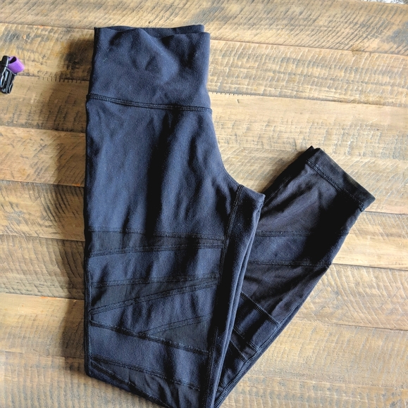 Lululemon Bandage Tech Mesh Leggings